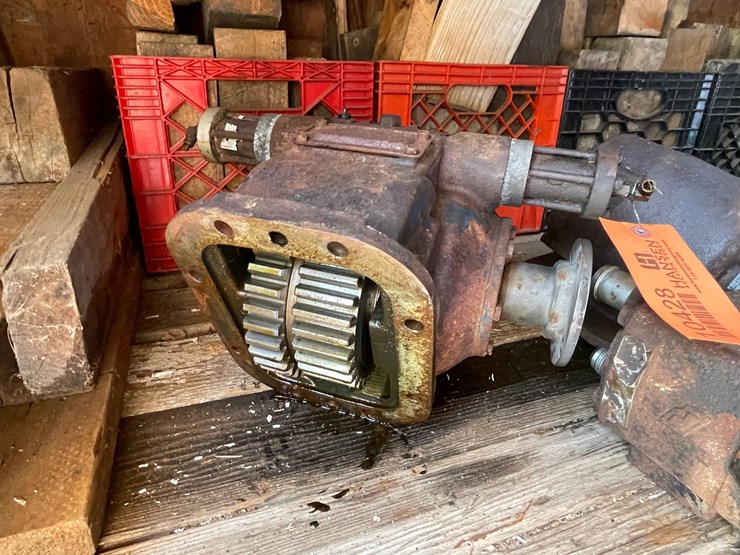 #10428-•-big-pto-driven-dual-hydraulic-pump-image-5