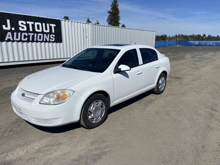2006-chevrolet-cobalt-sedan-image-1