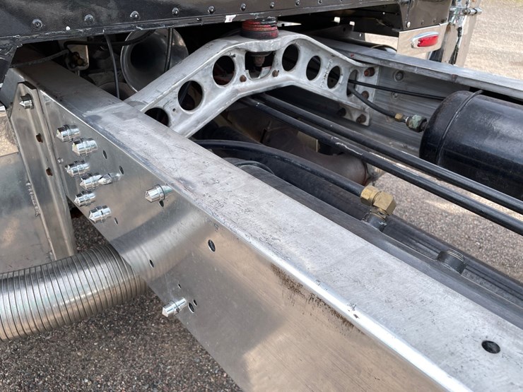 1970-peterbilt-358-image-23