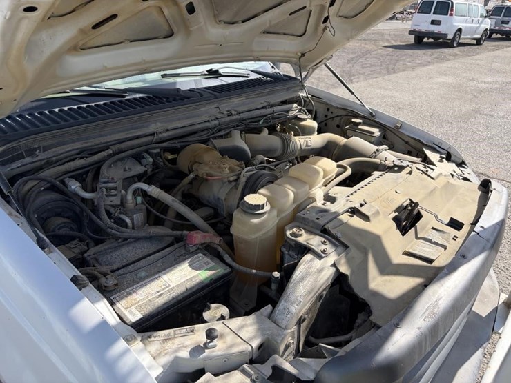 2003-ford-f450-image-7
