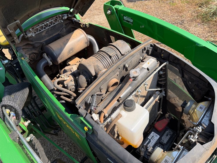 john-deere-3025e-image-11