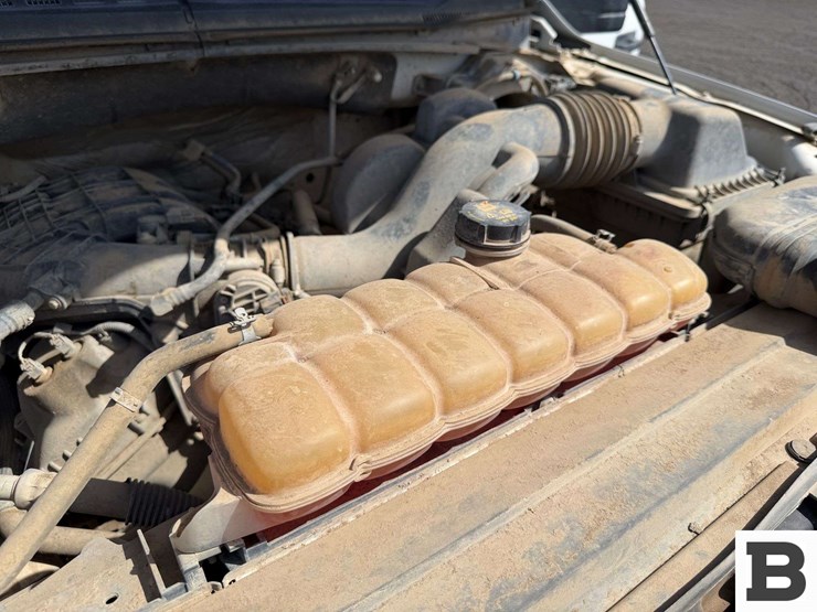 2016-ford-f150-image-33