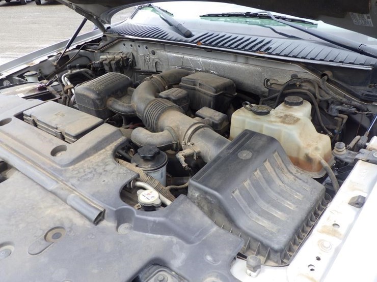 2013-ford-expedition-image-10