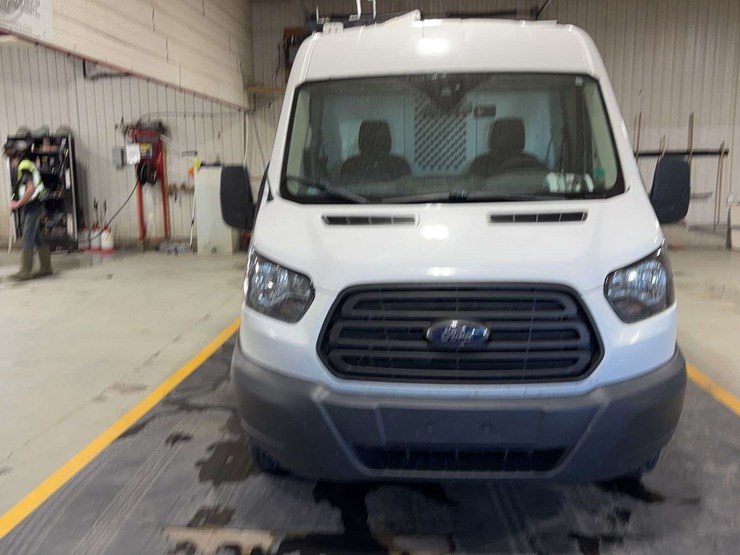2018-ford-transit-image-8