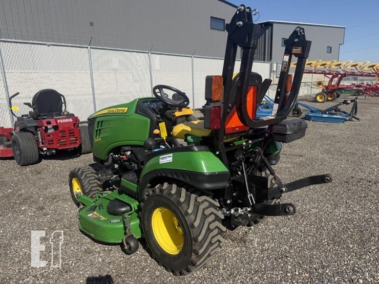 john-deere-1025r-image-4