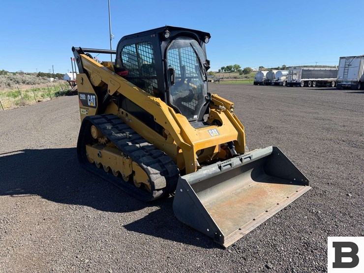 2017-caterpillar-299d2-image-8