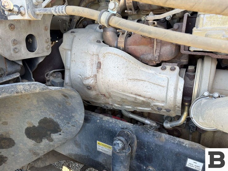 2012-freightliner-coronado-sd-tractor-truck-image-61