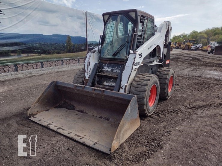 2004-bobcat-s300-image-30