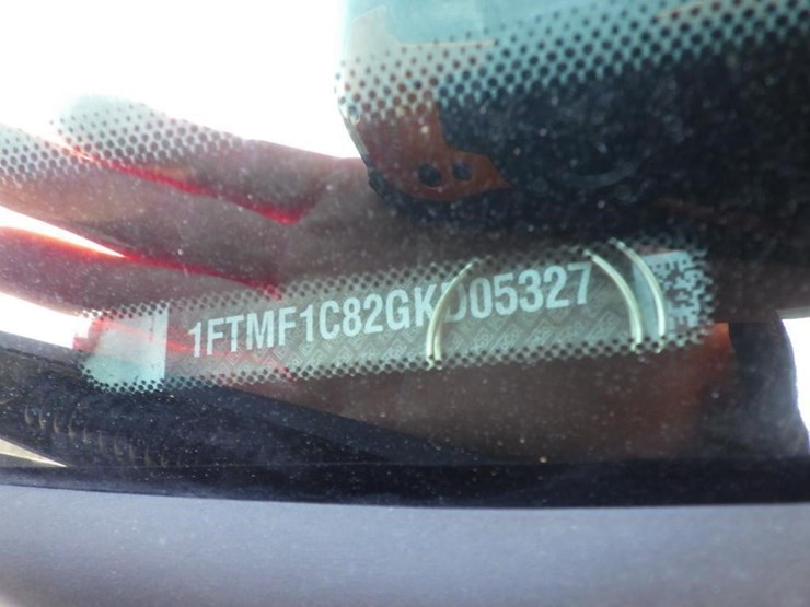 2016-ford-f150-image-12