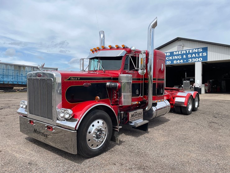 1976-peterbilt-359-image-1