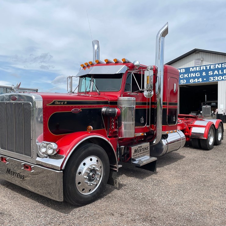 1976 PETERBILT 359