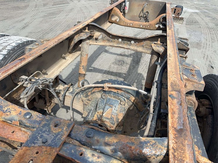 2016-international-4300-image-16