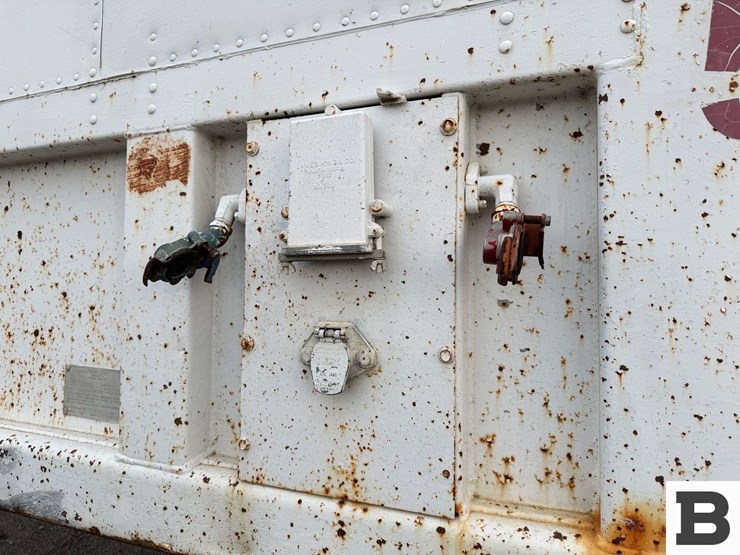 1984-fruehauf-open-top-image-9