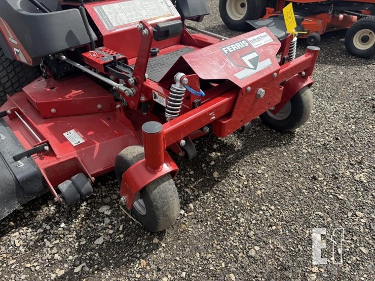 2016-ferris-is700zb2661-image-9