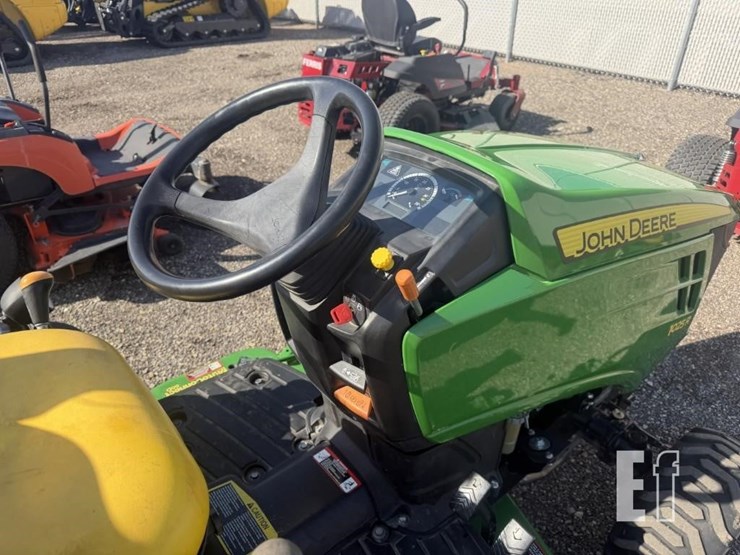john-deere-1025r-image-17