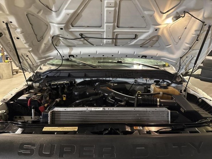 2013-ford-f450-image-18