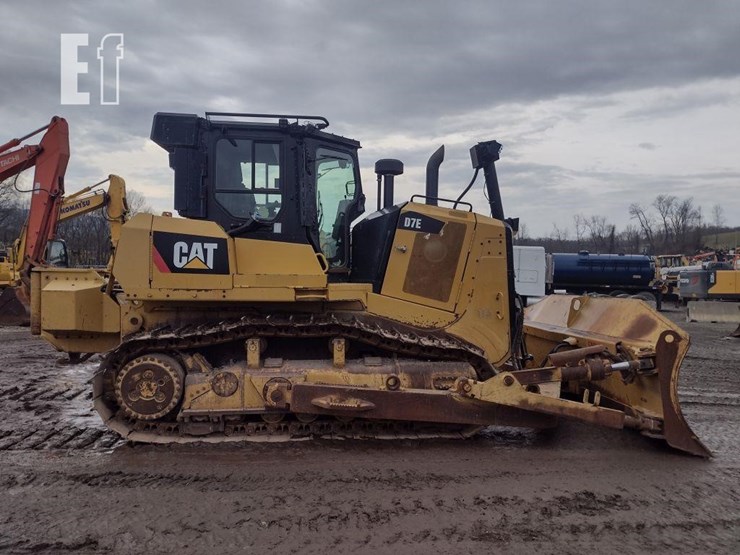 2018-caterpillar-d7e-image-3
