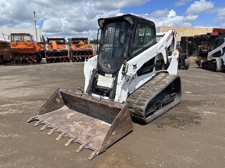 2016-bobcat-t650-image-1