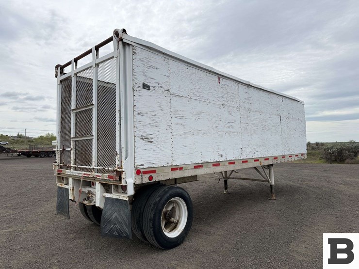 1984-fruehauf-open-top-image-5