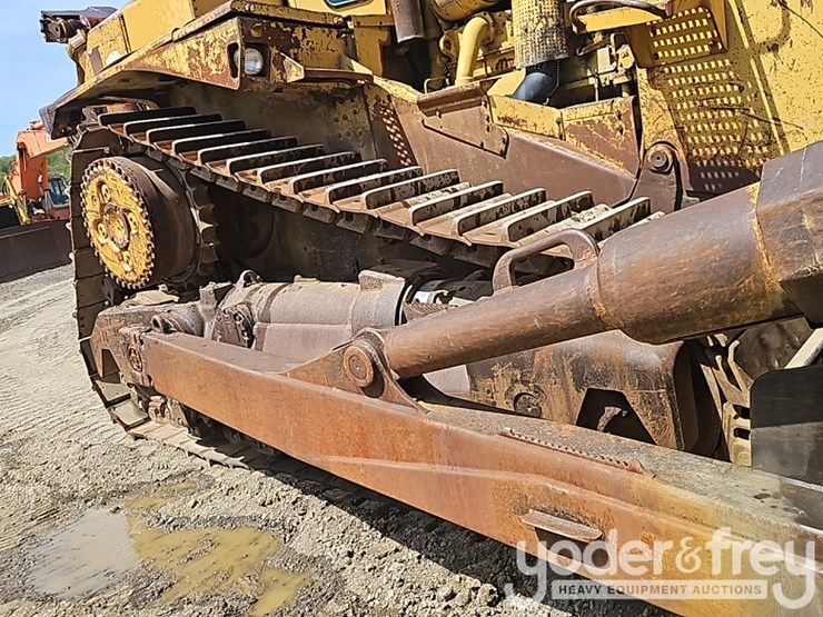 1980-caterpillar-d10-image-11