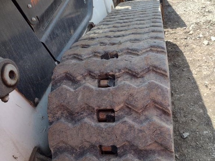 2021-bobcat-t76-image-29