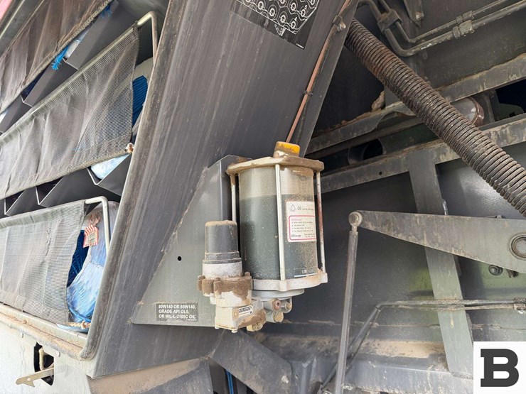 2018-massey-ferguson-2290-image-60