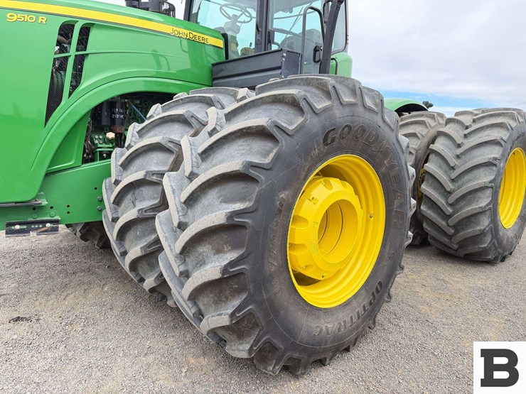 2012-john-deere-9510r-image-11
