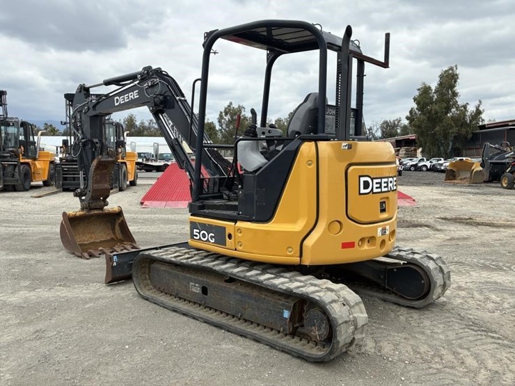 2020-deere-50g-image-4
