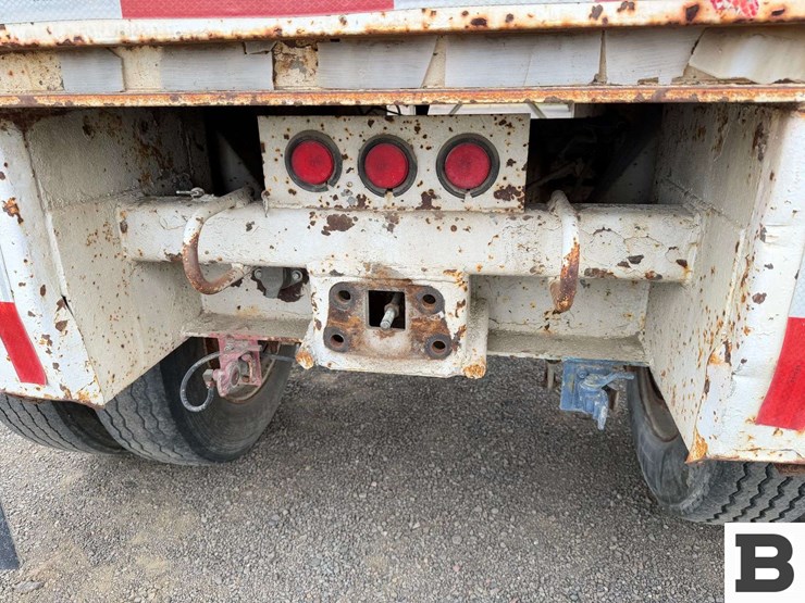 1984-fruehauf-open-top-image-21