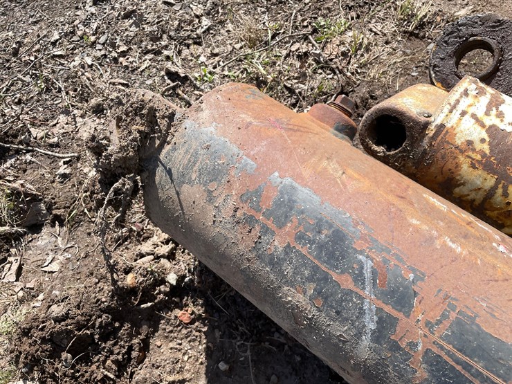 #10426-•-4-stage-hydraulic-cylinder-image-6