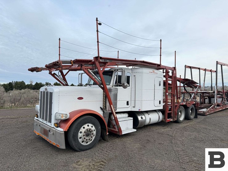 2013-peterbilt-388-image-2