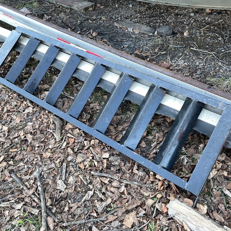 #10388 • (1) Heavy Duty Steel Trailer Ramp