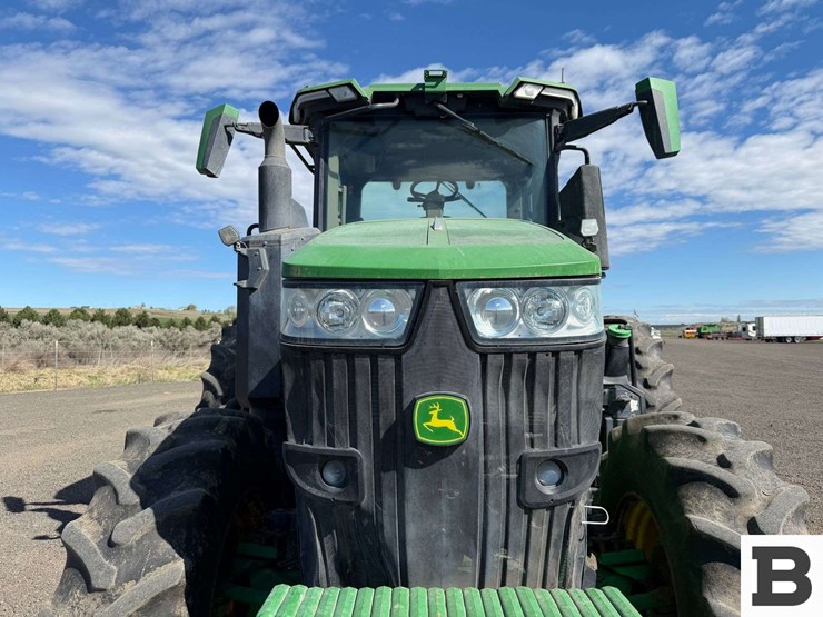 2021-john-deere-7r-210-image-10