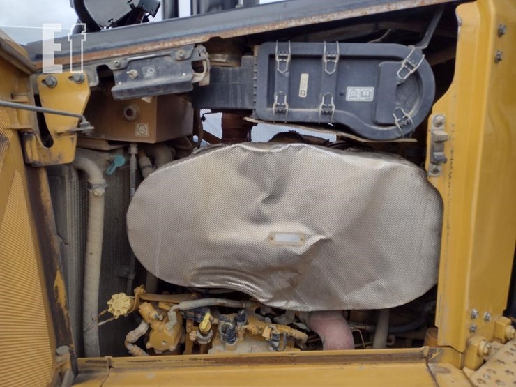 caterpillar-d6-image-42