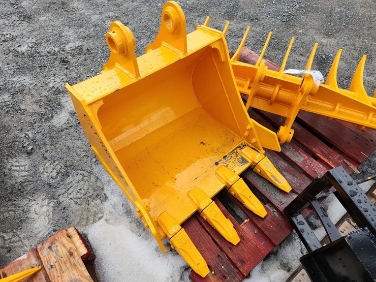 caterpillar-305-image-1