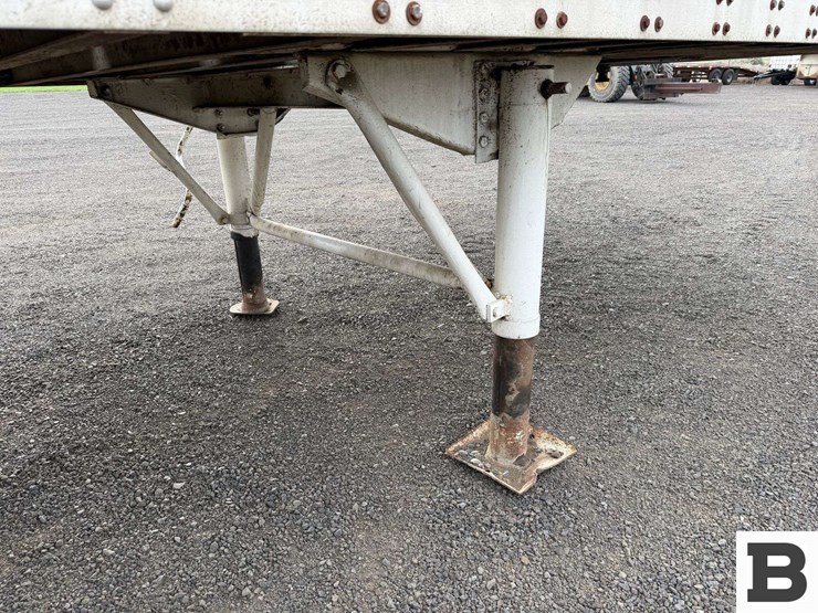 1984-fruehauf-open-top-image-28