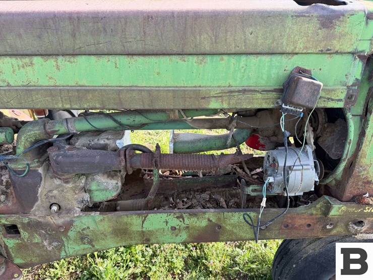 1957-john-deere-520-image-11