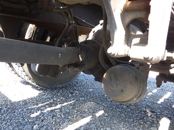 2005-utility-combo-image-32