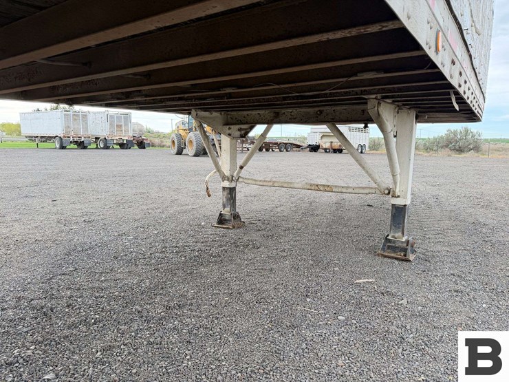 1984-fruehauf-open-top-image-27