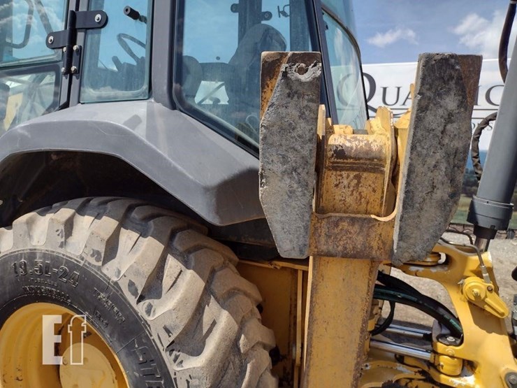 2010-deere-310j-image-17