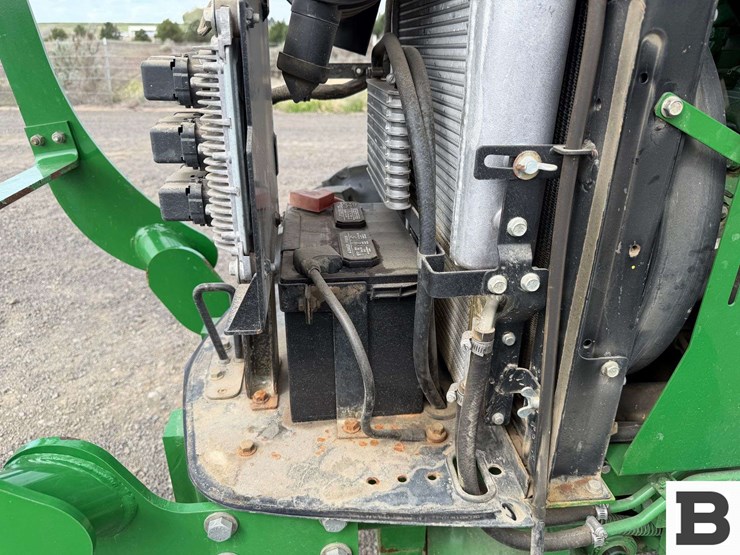 2015-john-deere-5075e-image-58