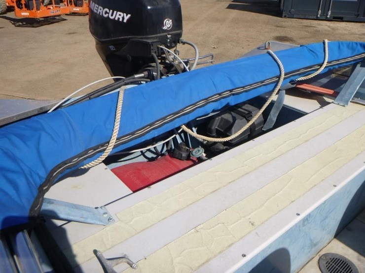 2002-klamath-aluminum-boat-&-trailer-image-19