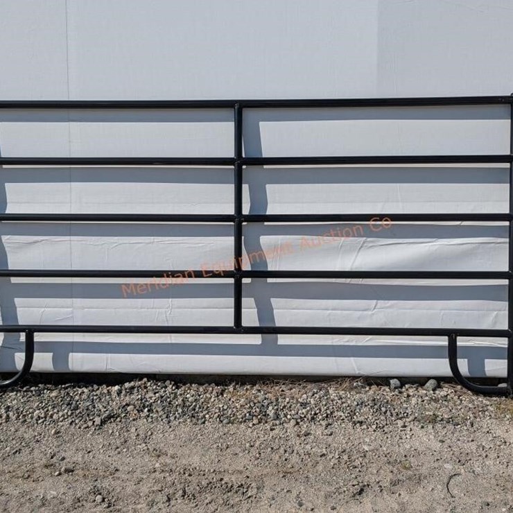 9.5 x 5' MD Cattle Panel New Bid $ X 4