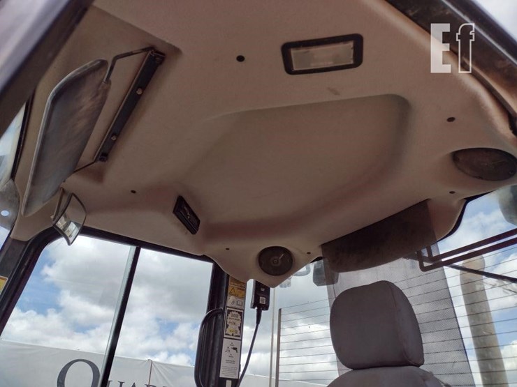 2015-caterpillar-914k-image-11