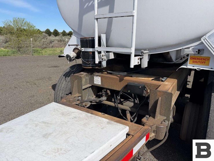 1990-beall-tanker-image-10