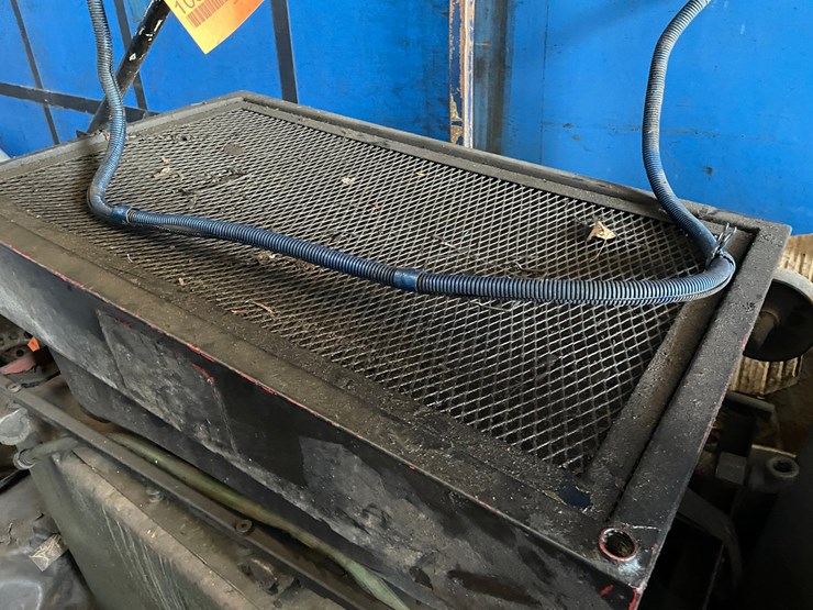 #10396-•-used-oil-drain-pan-image-6
