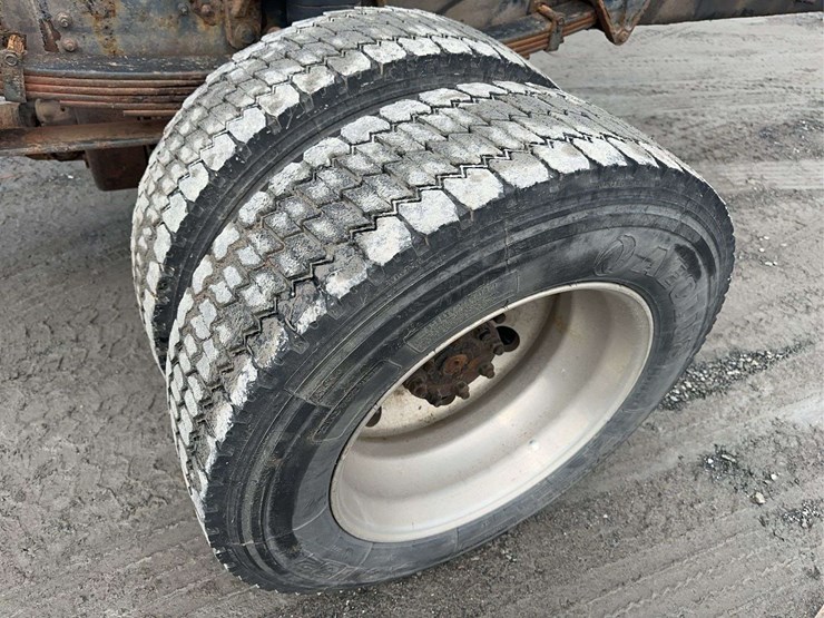 2016-international-4300-image-10