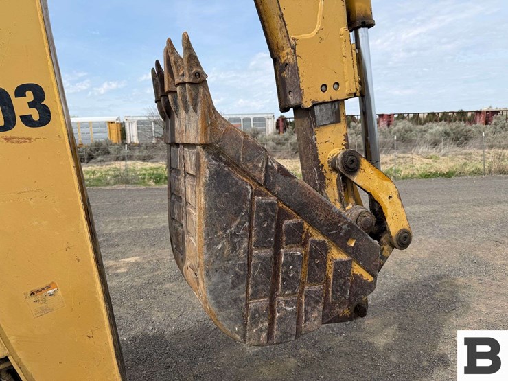 1993-caterpillar-416b-image-37