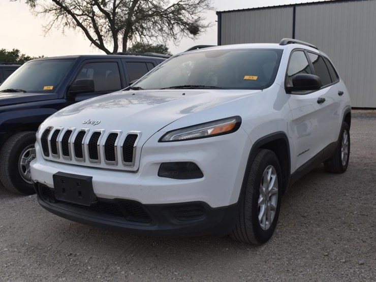 2016-jeep-cherokee-image-1