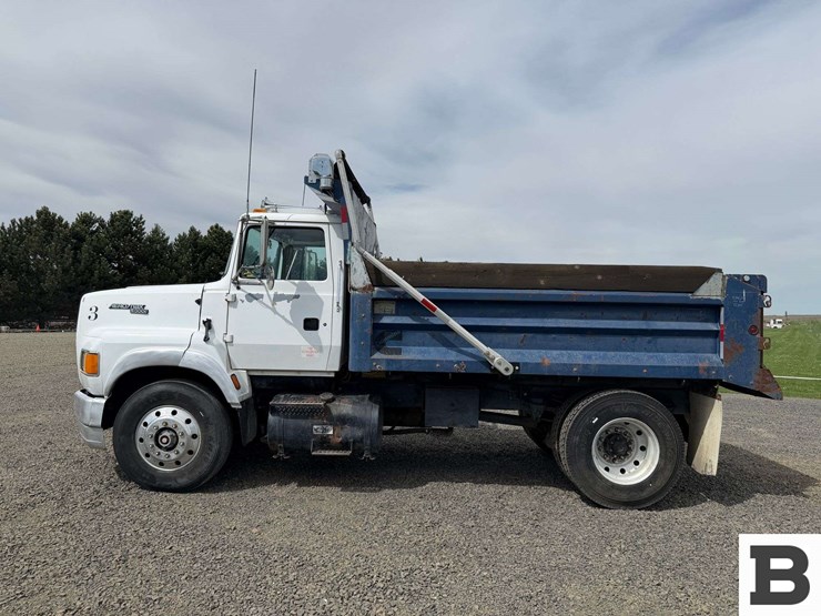 1996-ford-la9000-image-2